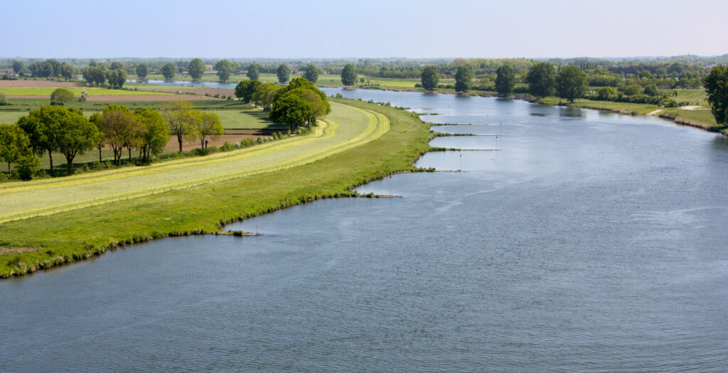 Projectoverleg binnen civiele techniek met focus op samenwerking